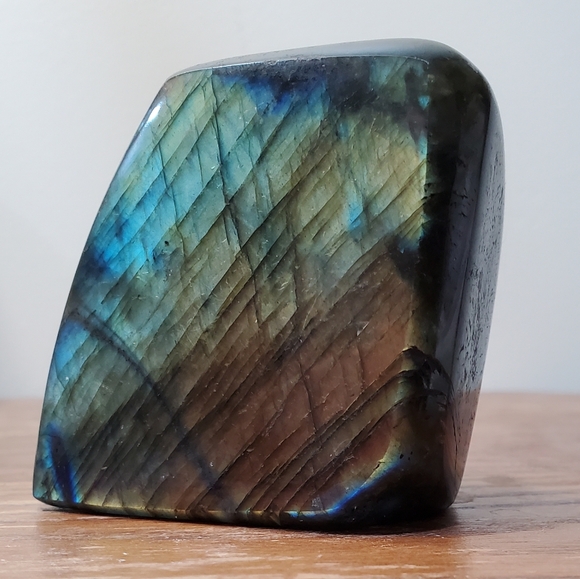 Labradorite Crystal Freeform 0.59 pounds - Picture 10 of 10